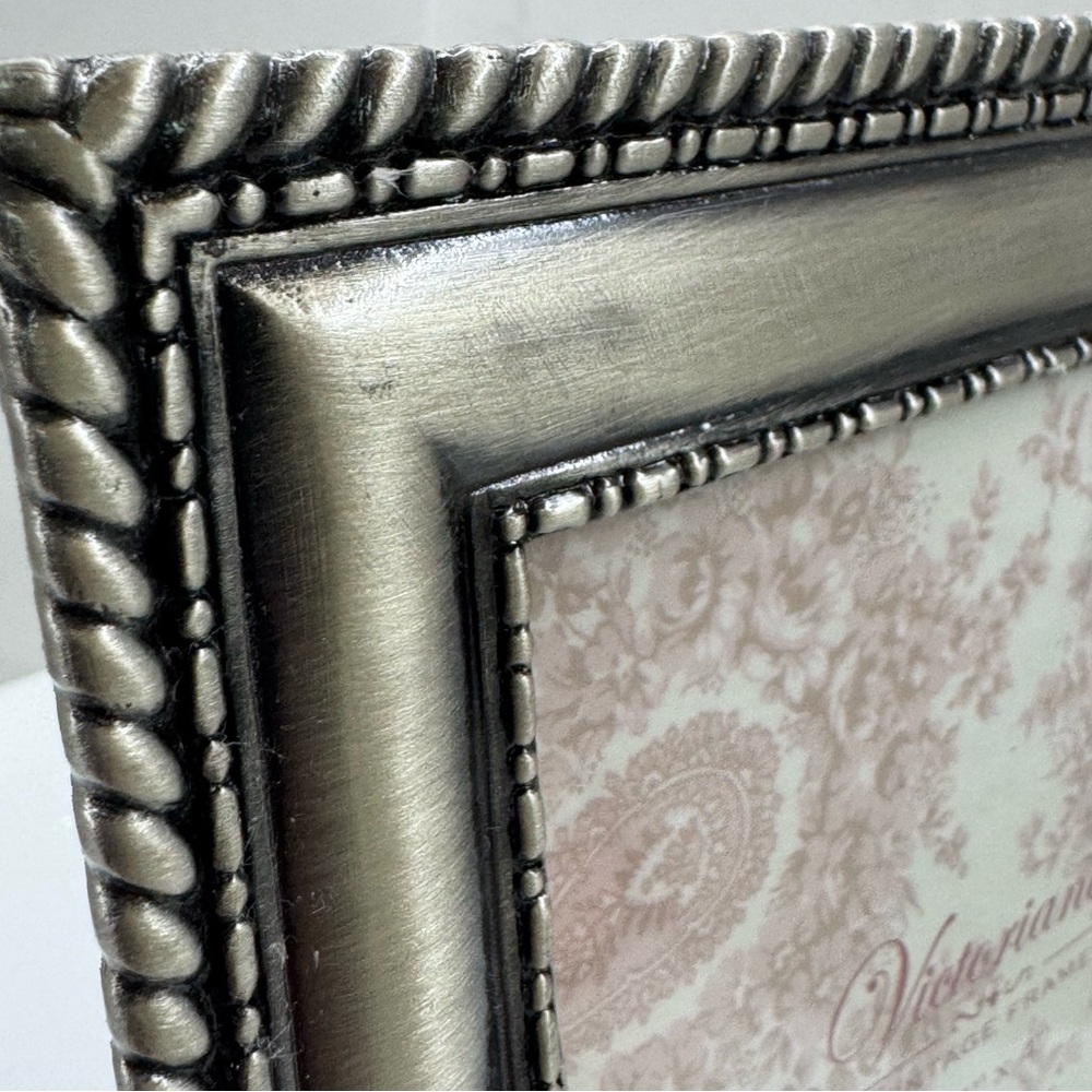 Ornate Silver Picture Frame with Rope Texture - Picture 6 of 10
